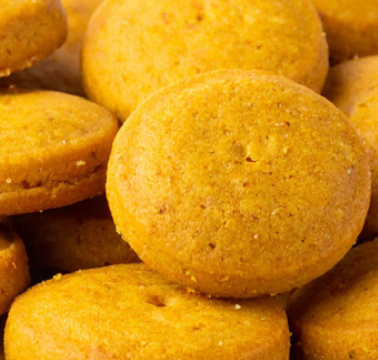 Pumpkin Biscuit Buttons